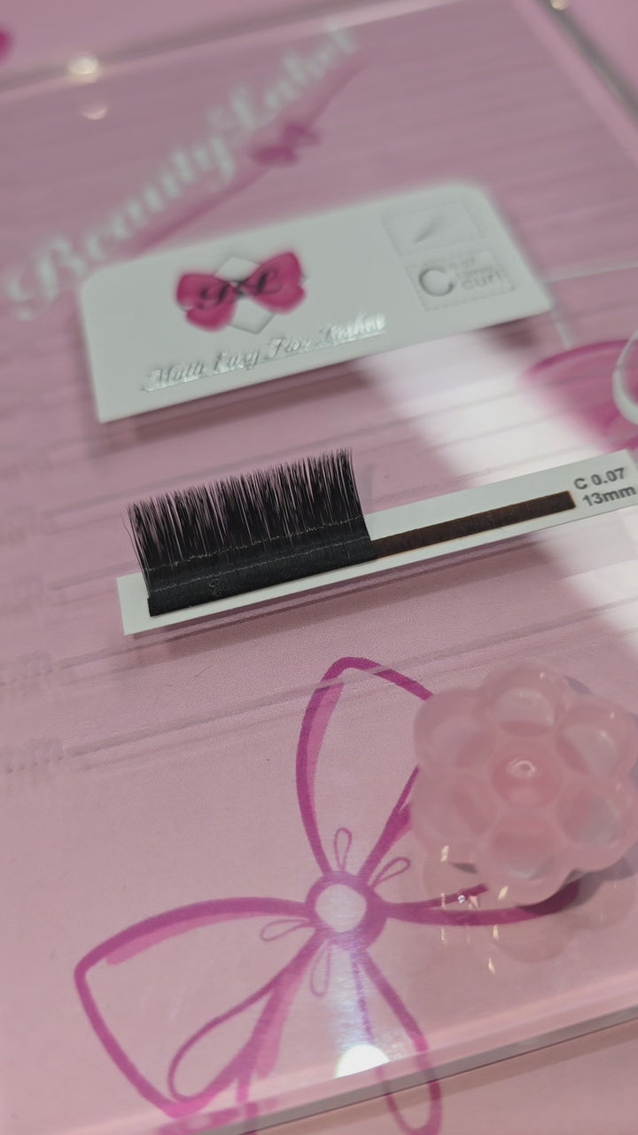 Matte Easy Fan Lashes - D krul